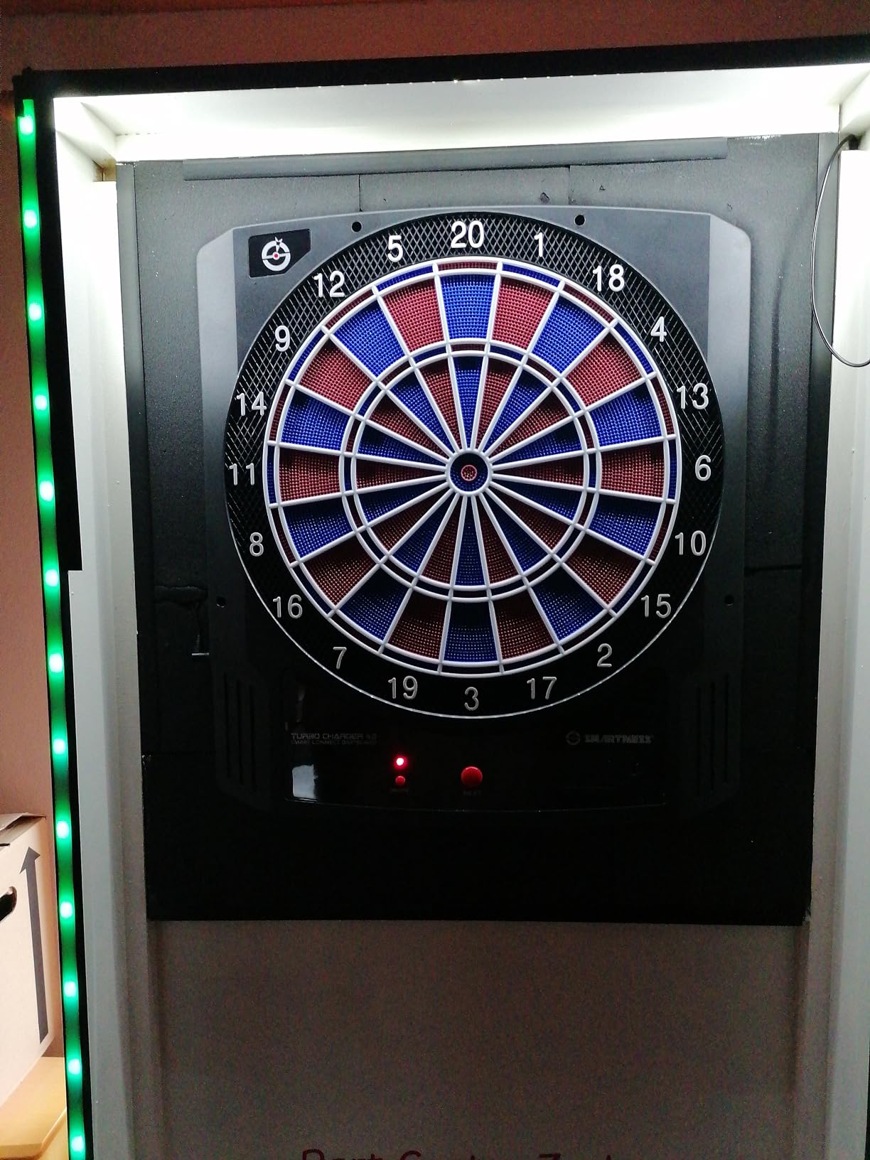 Carromco Turbo Charger 4.0 E-Dartboard App 2-Loch Bluetooth