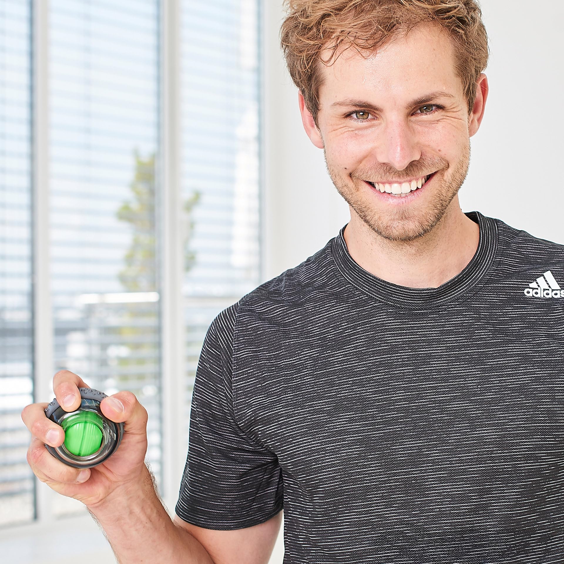 Schildkröt Spinball Handtrainer 76mm für Handgelenk und Unterarm