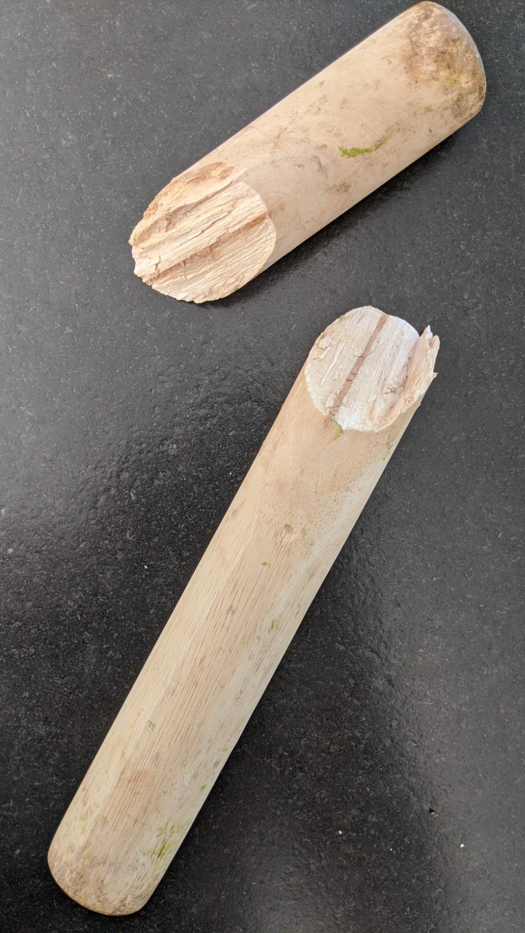 Carromco Kubb Wikingerschach Holzspiel mit Tasche