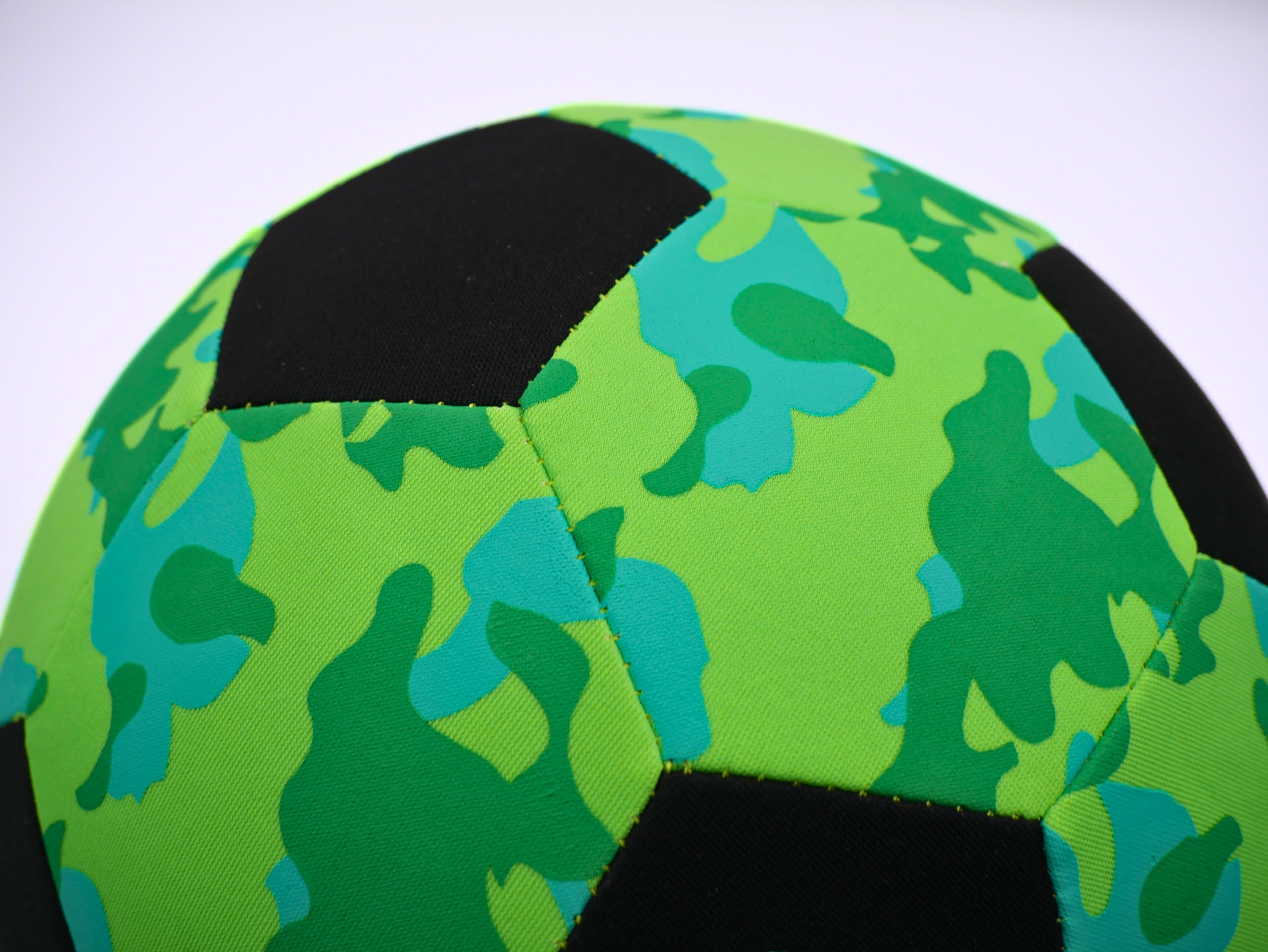 Sunflex NEOREMIX Neopren Fußball Camo Green 23 cm