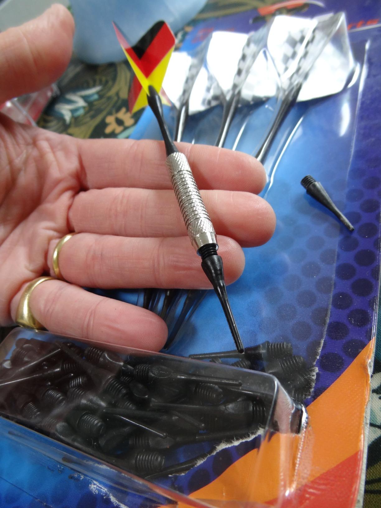 Carromco Darts Softdart Set L 3 Pfeile 16g + 50 Spitzen