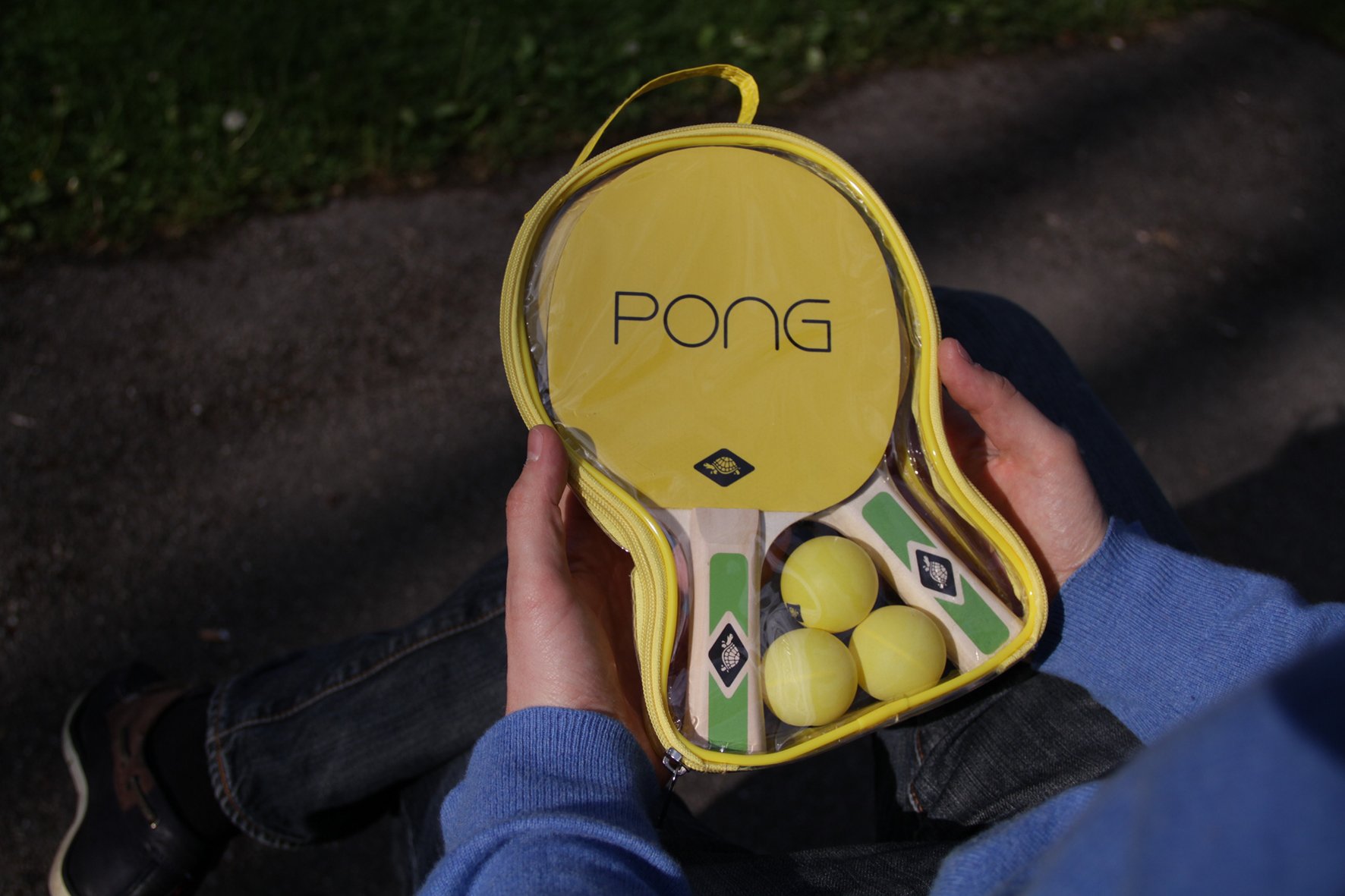 Schildkröt Ping Pong Tischtennisset 2 Schläger 3 Bälle Grün-Gelb