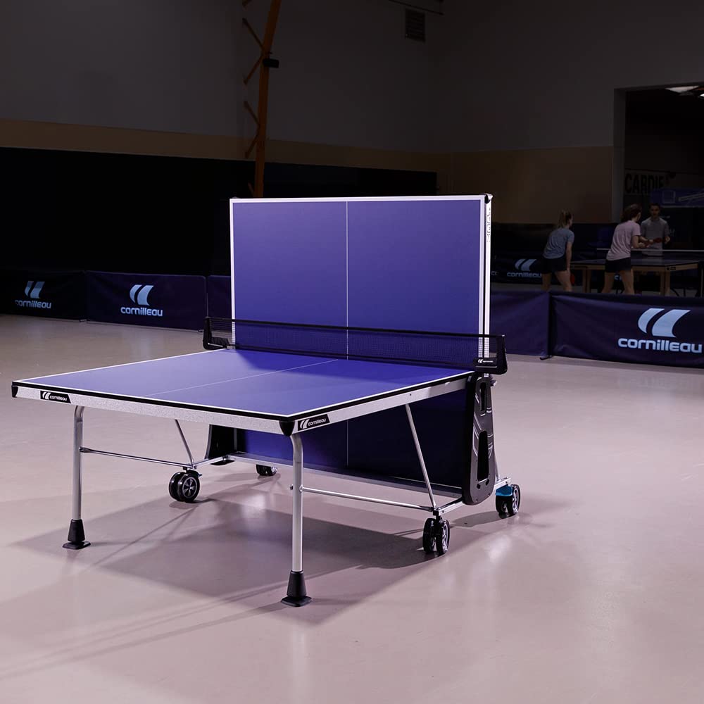 Cornilleau 300 Indoor Tischtennisplatte Blau 18 mm