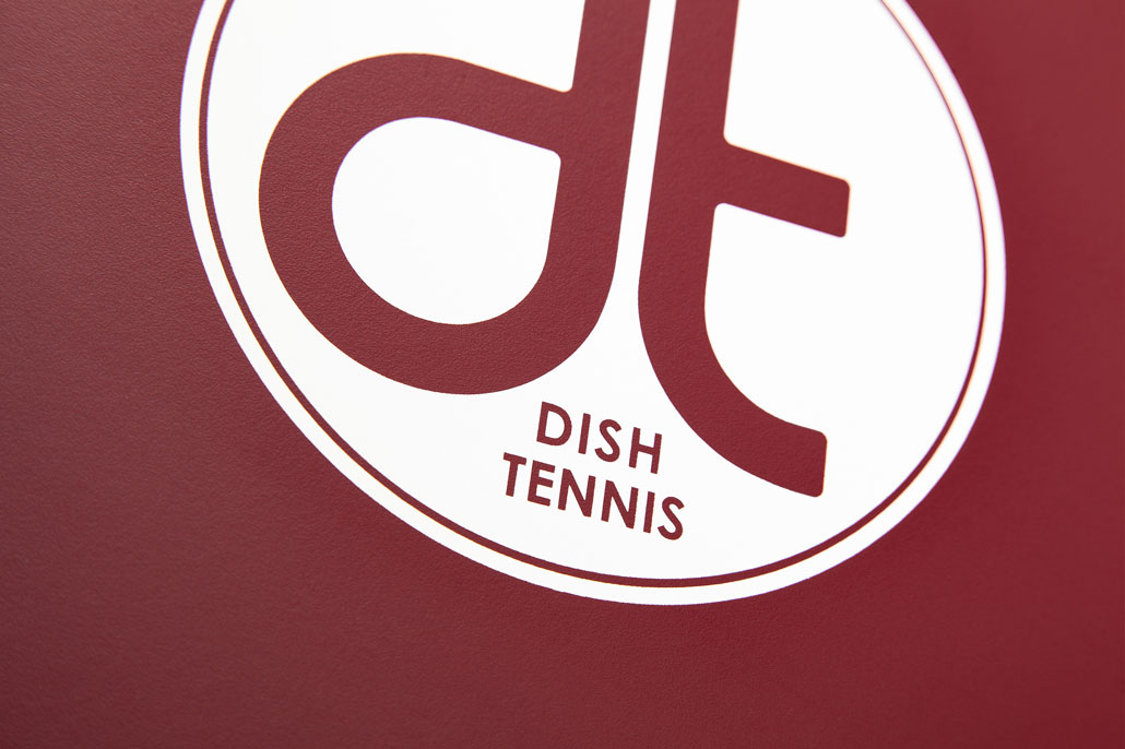 DISH TENNIS Farbige Tische Burgundy Tischtennistisch